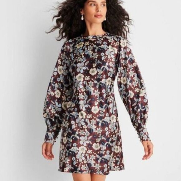 Future Collective Dresses & Skirts - NWOT Future Collective NWT Silky Floral Shift Dress Open Back Romantic Feminine